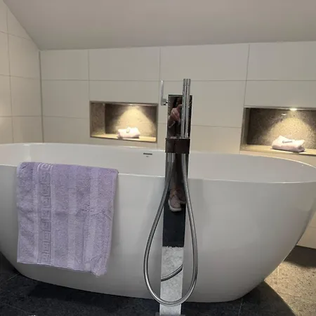 Exklusiv Am Lech Ihre Premium-ferienwohnung Apartamento *